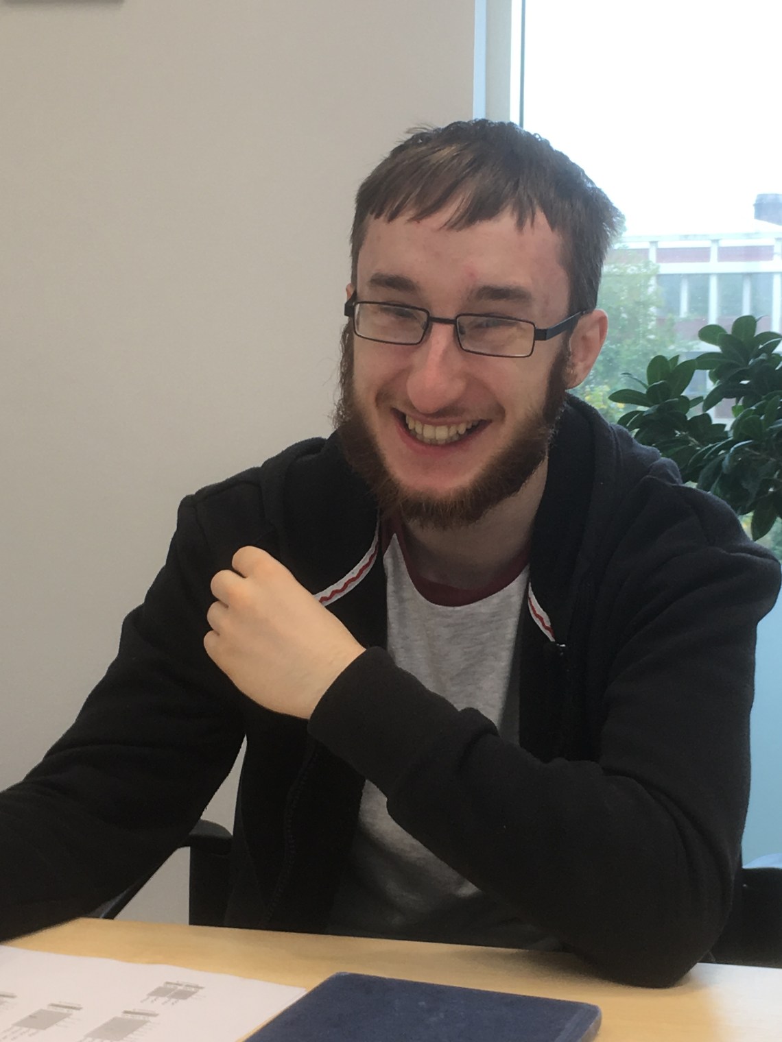 FB850890-E5DF-45C1-A1B0-90252A97DD14